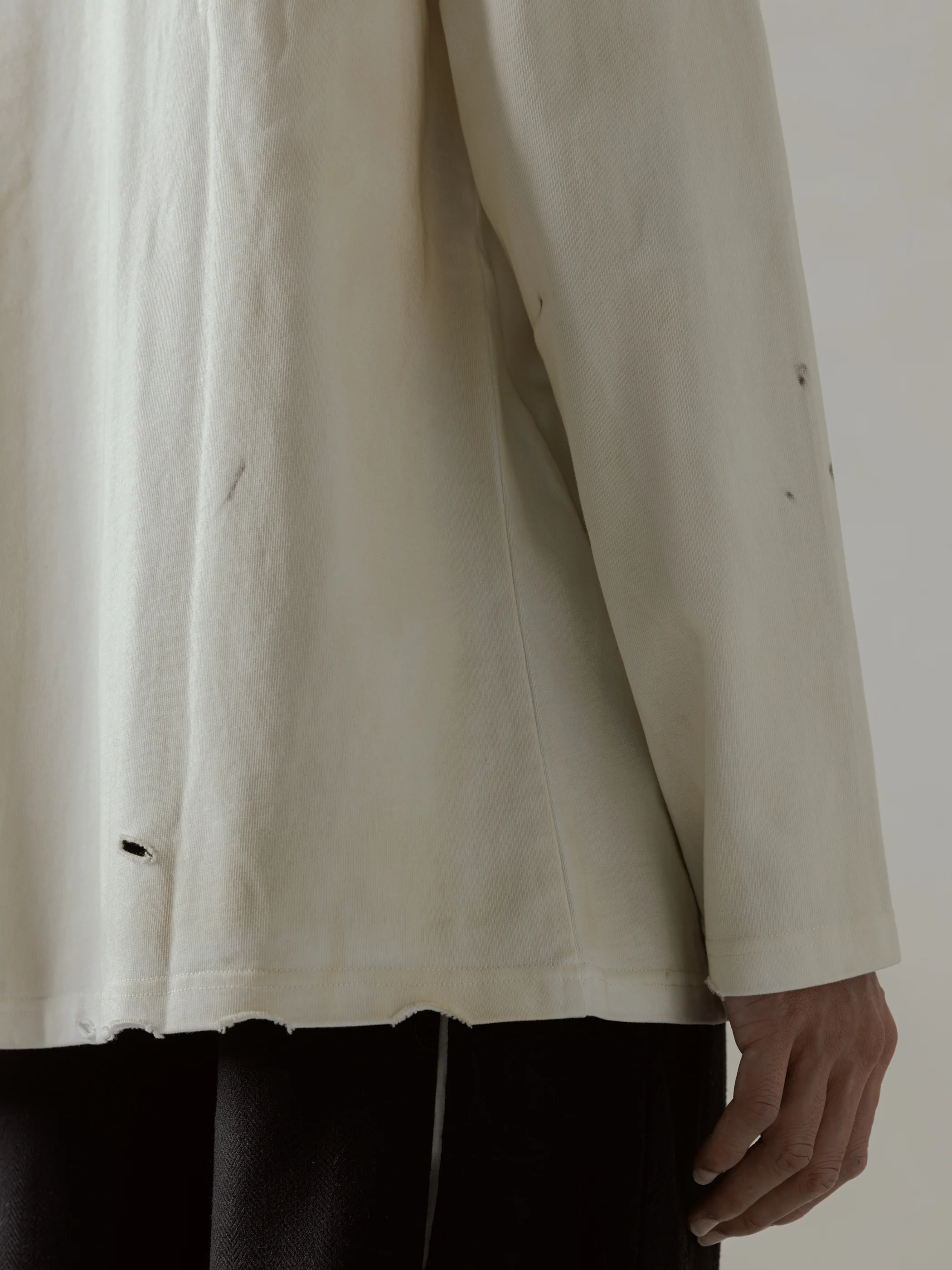 24FW｜Destroyed Tee (Beige) - Image 5