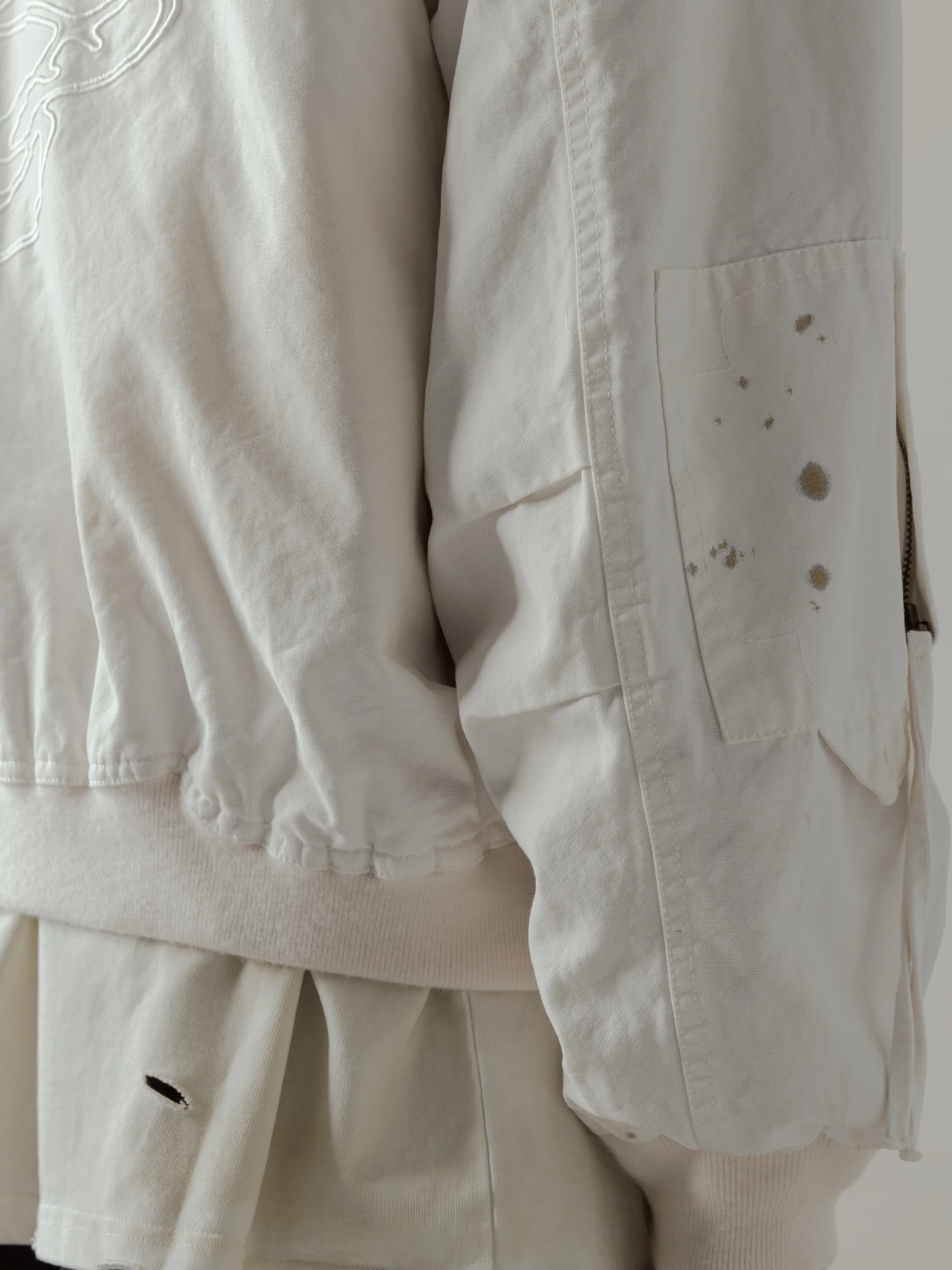 24FW｜Parachute Cargo Bomber (Beige) - Image 5