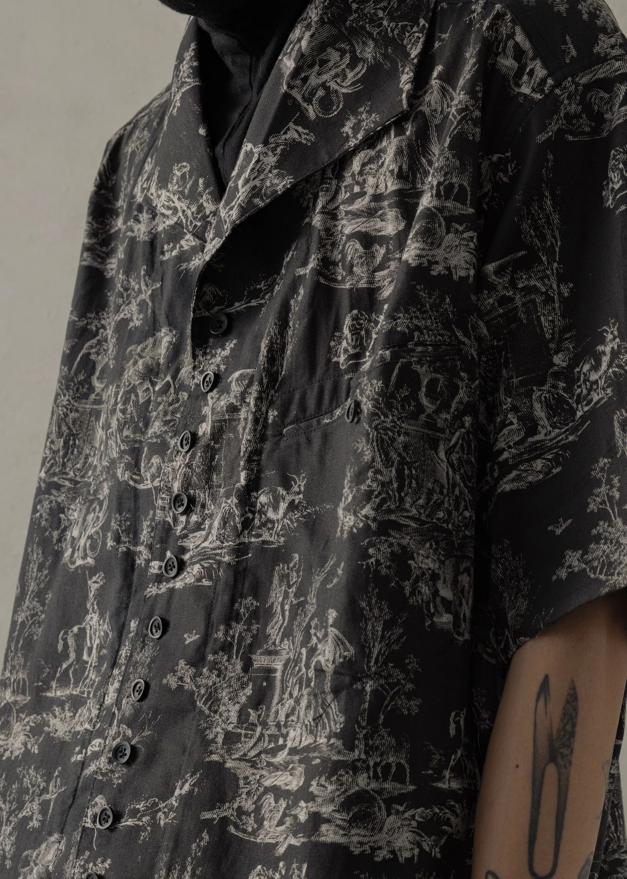 24SS|Seasonal Print SS(Black) - Image 5