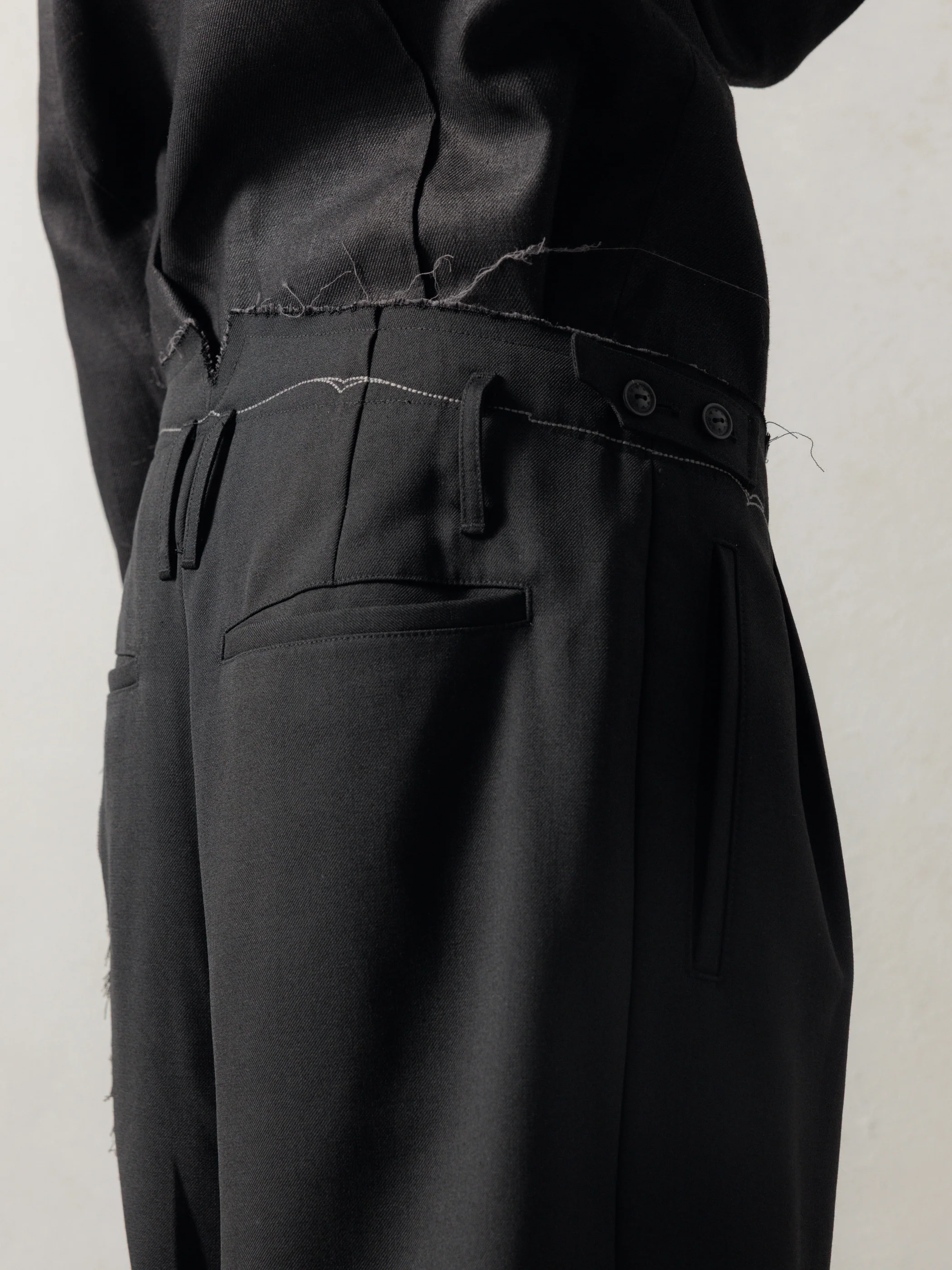 25FW｜Frayed Pants - Image 8