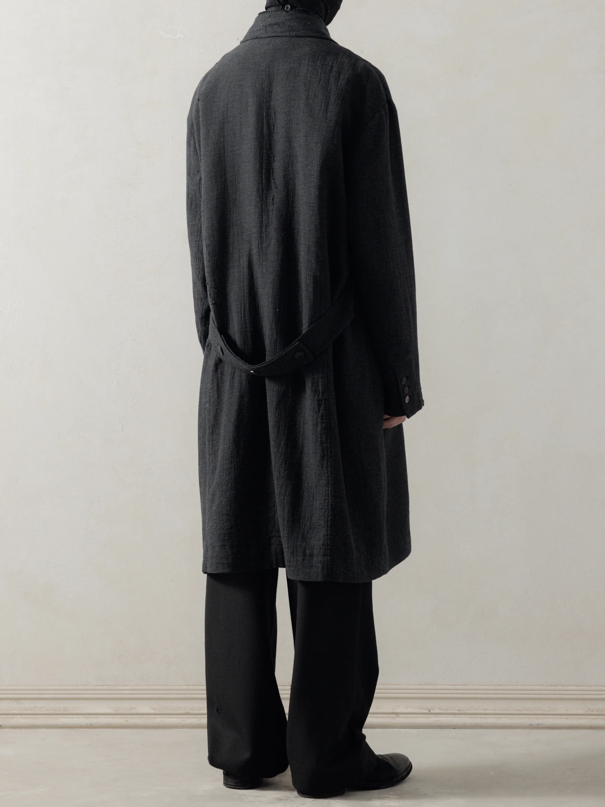 25FW｜Shepherd Double Breasted Distressed Coat - Image 3
