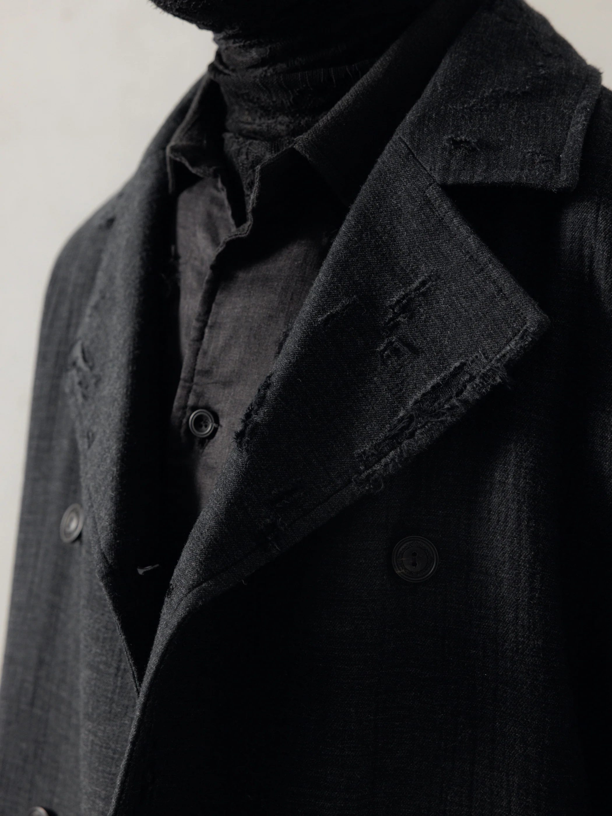 25FW｜Shepherd Double Breasted Distressed Coat - Image 5