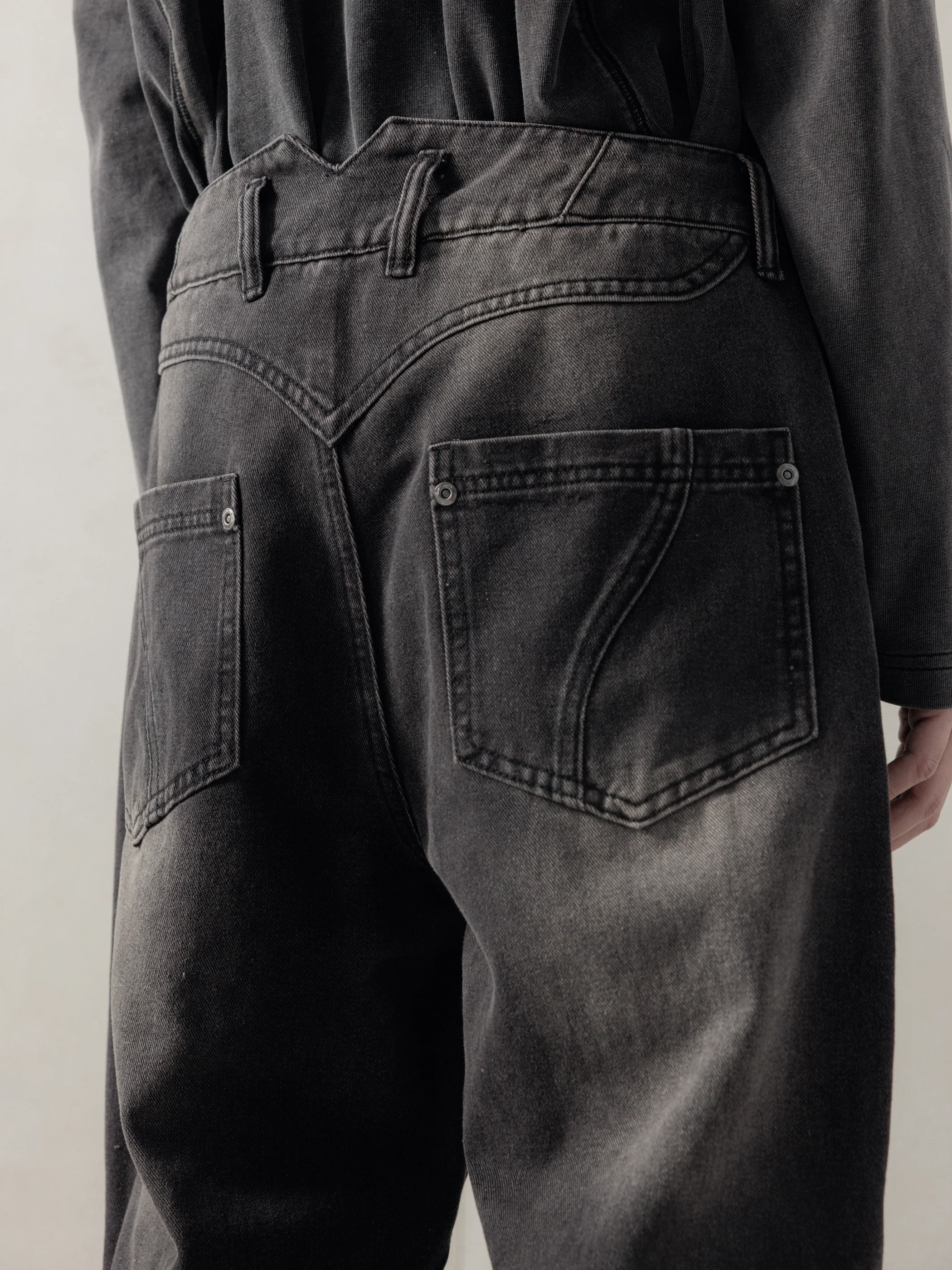 25FW|Washed Denim - Image 8