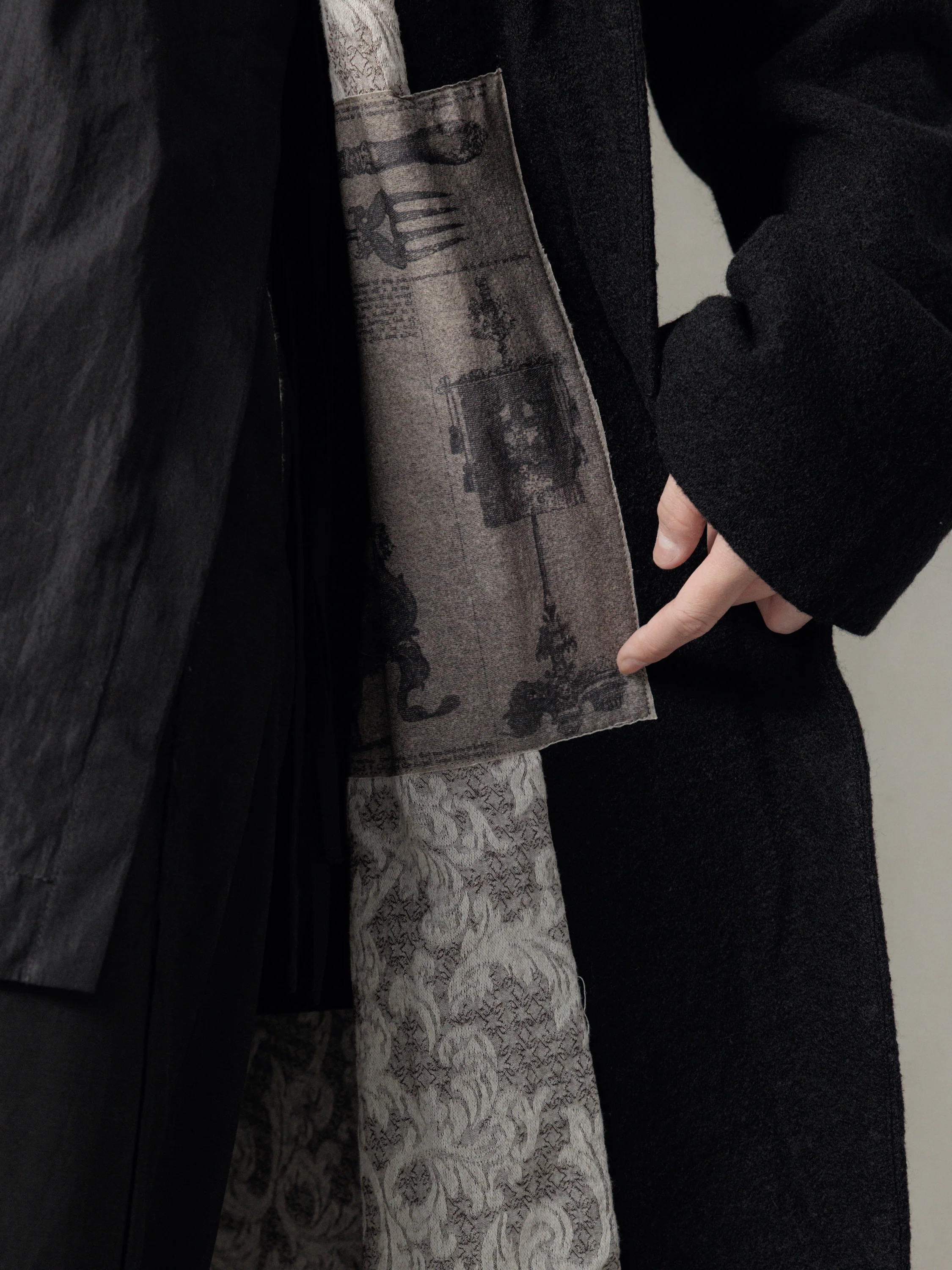25FW WMS|Aged Wool Coat - Image 8