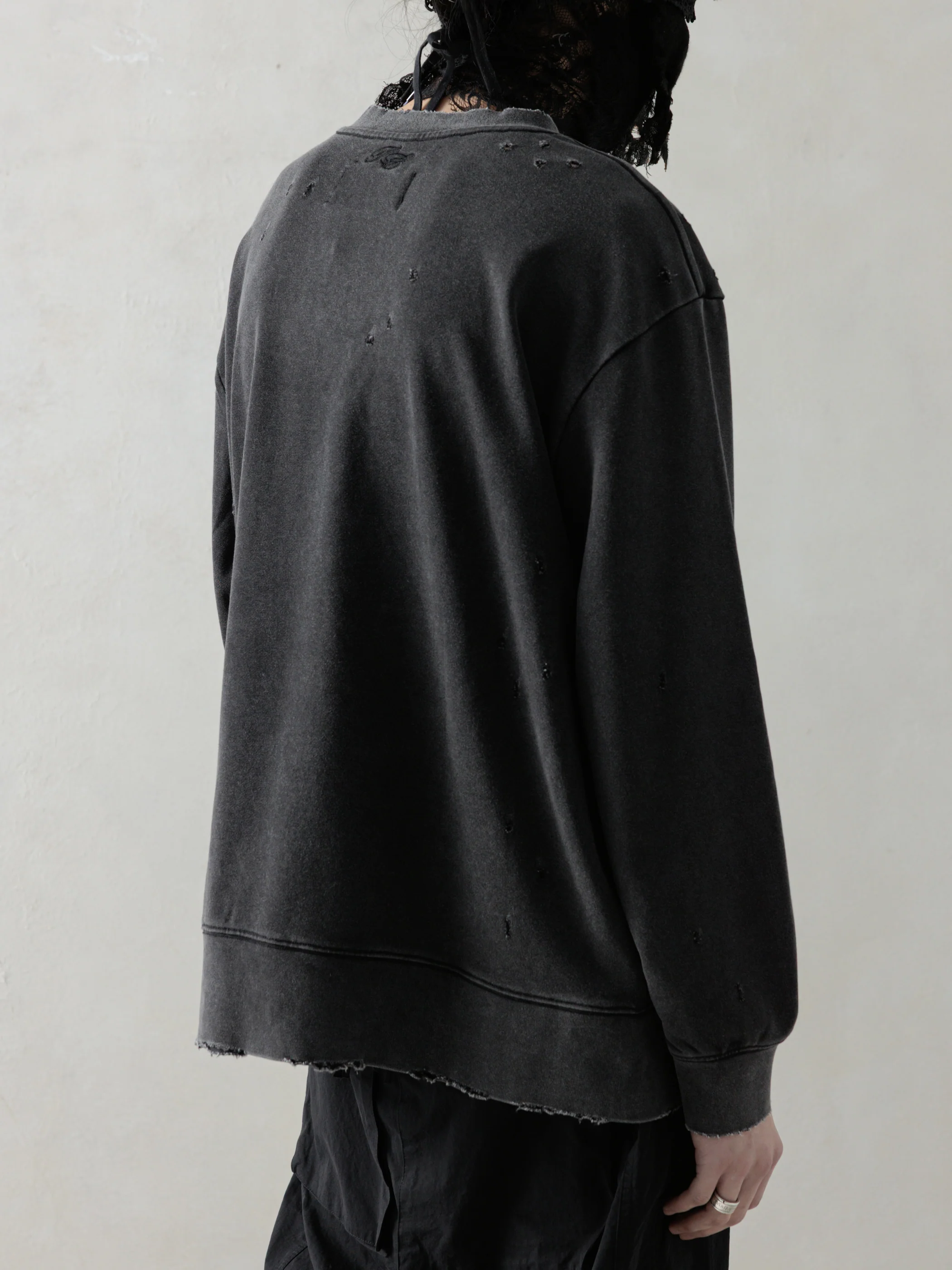 25SS｜Distressed LS (Black) - Image 3