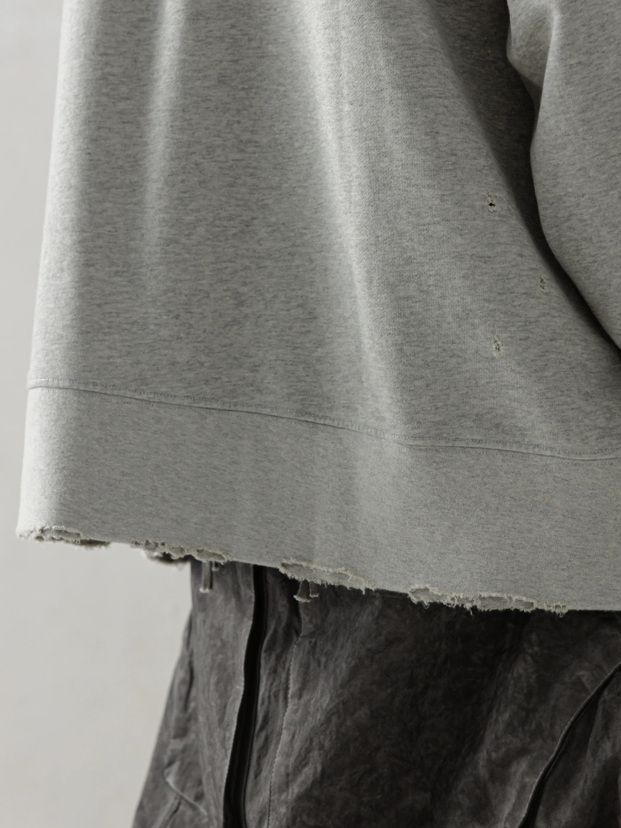 25SS｜Distressed LS (Grey) - Image 5