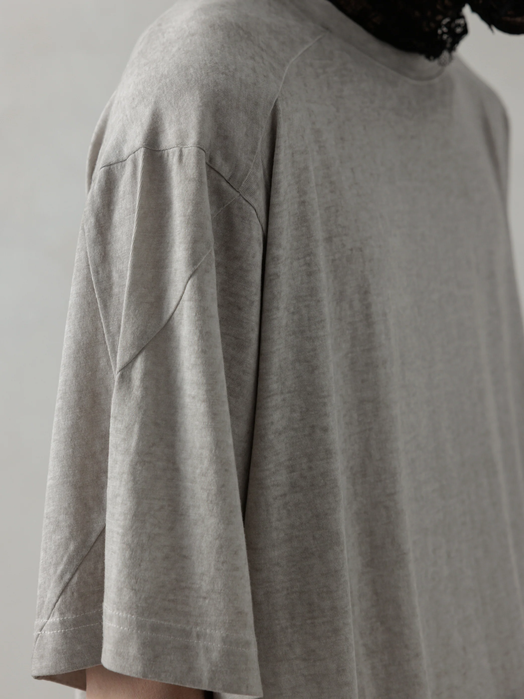 25SS｜Faded Tee (Cold Dyed Light Grey) - Image 5