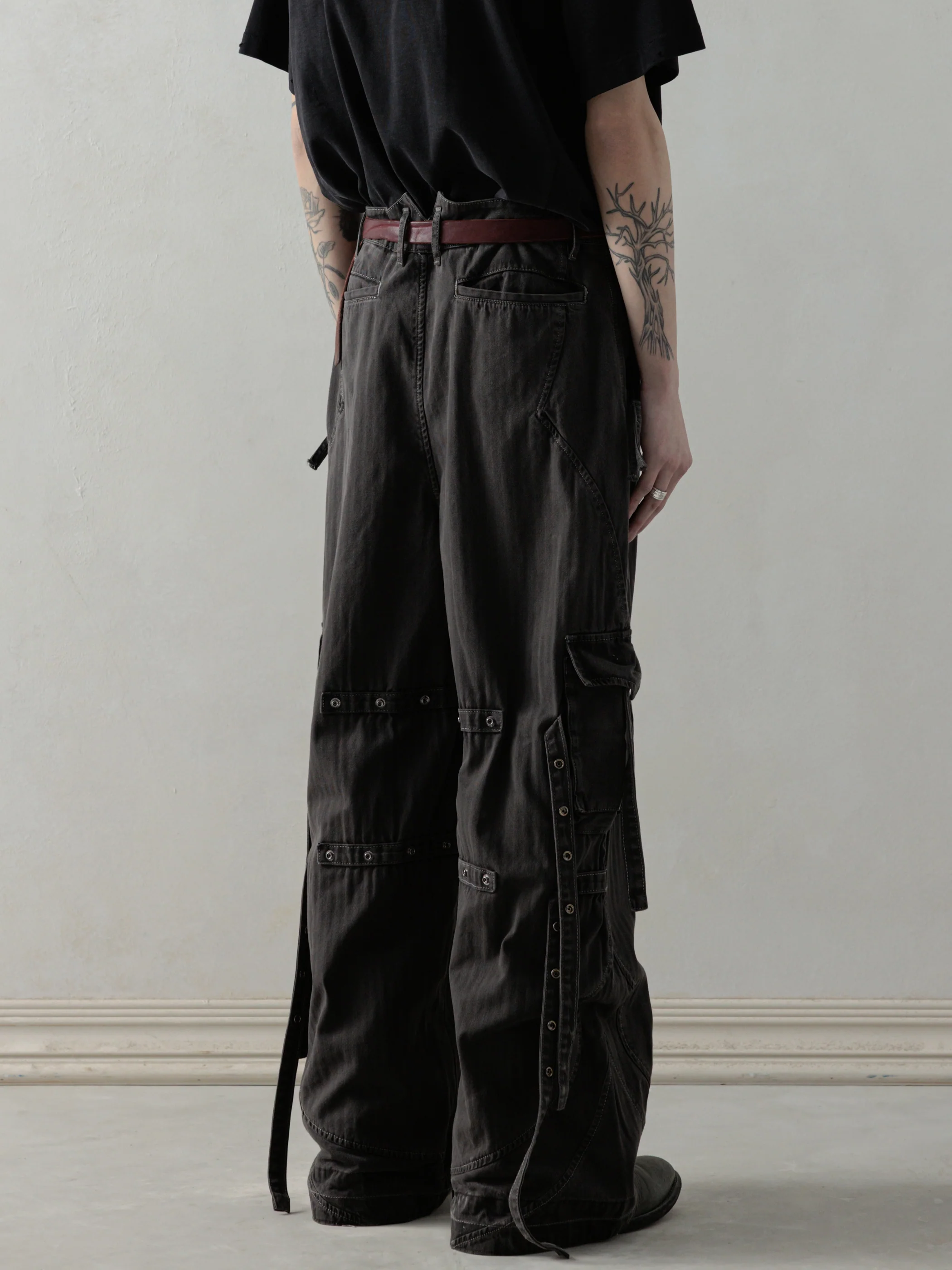 25SS|Oteroi Bondage Pants - Image 3