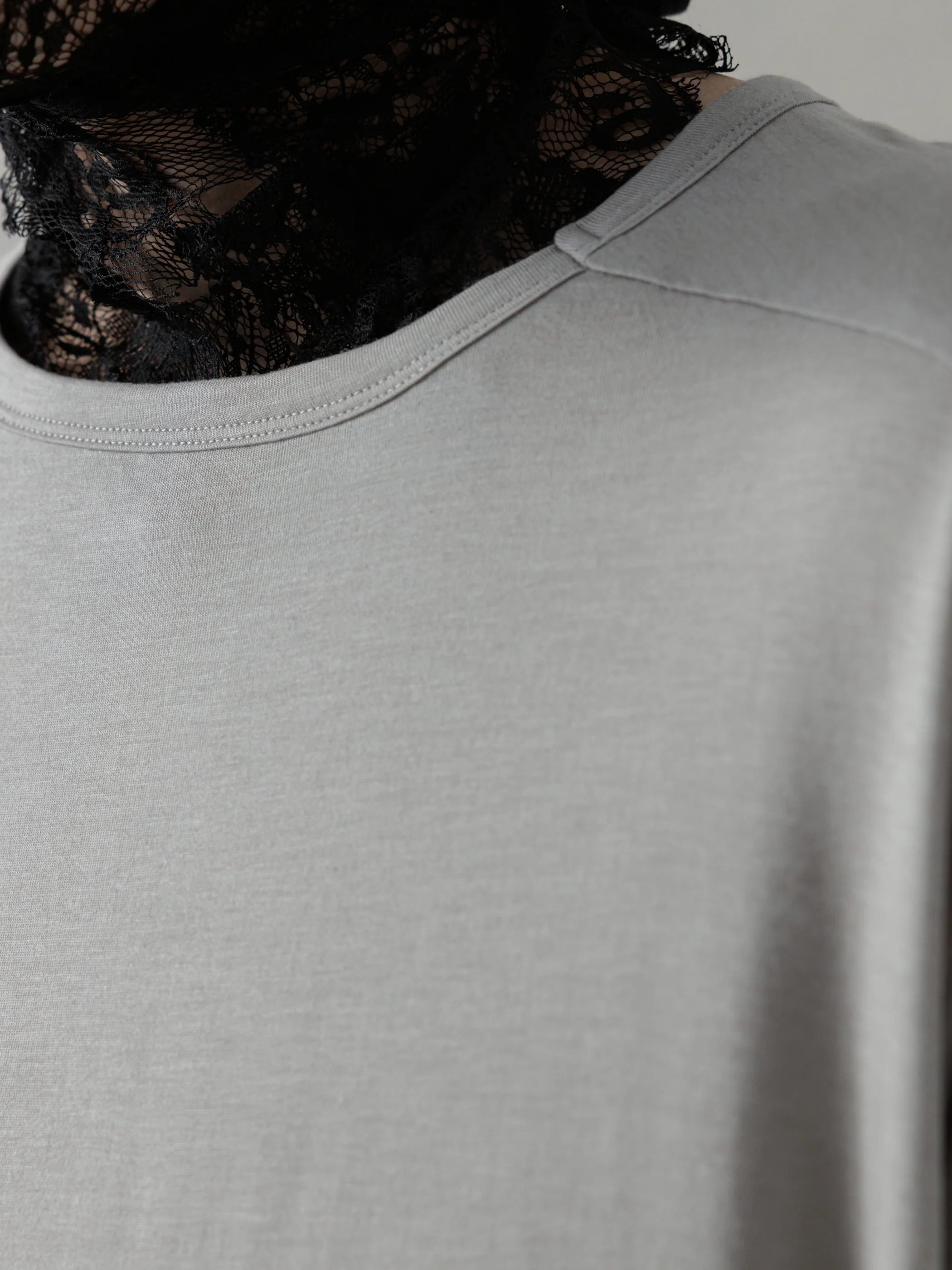 25SS｜Semi-sheer T-Shirt (Grey) - Image 5