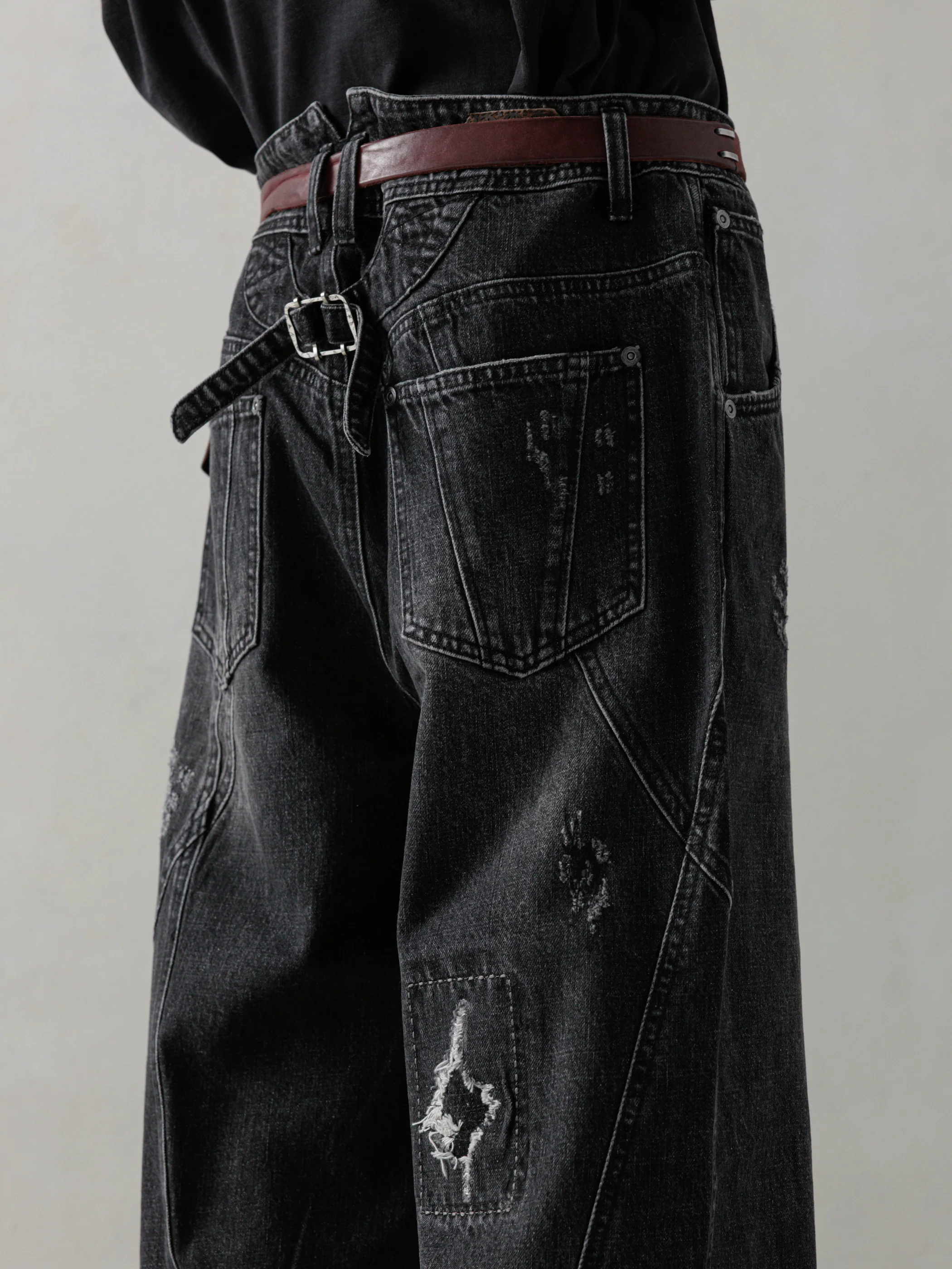 25SS|Worn-out Denim (Washed Black) - Image 4