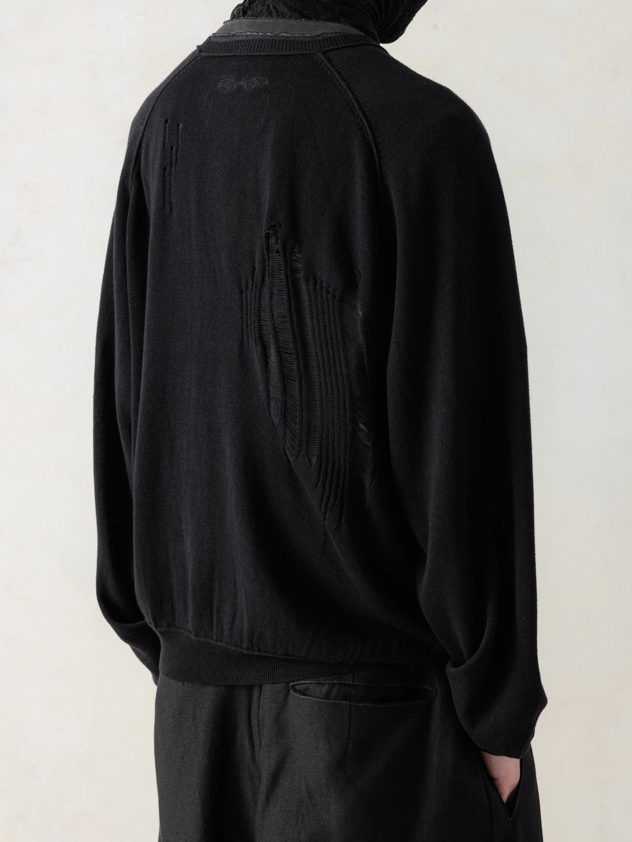 26SS|Distressed Cardigan - Image 3