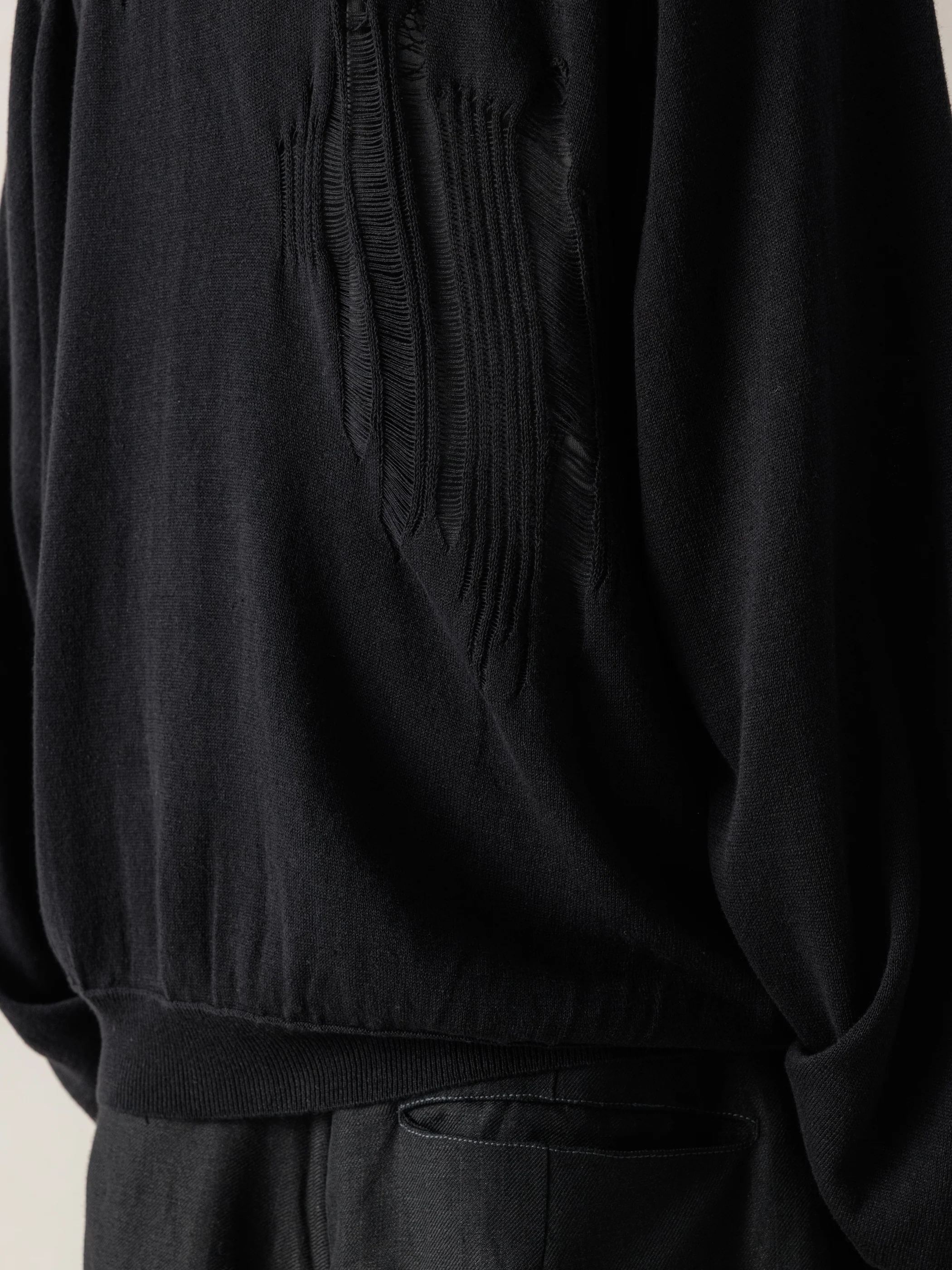 26SS|Distressed Cardigan - Image 4