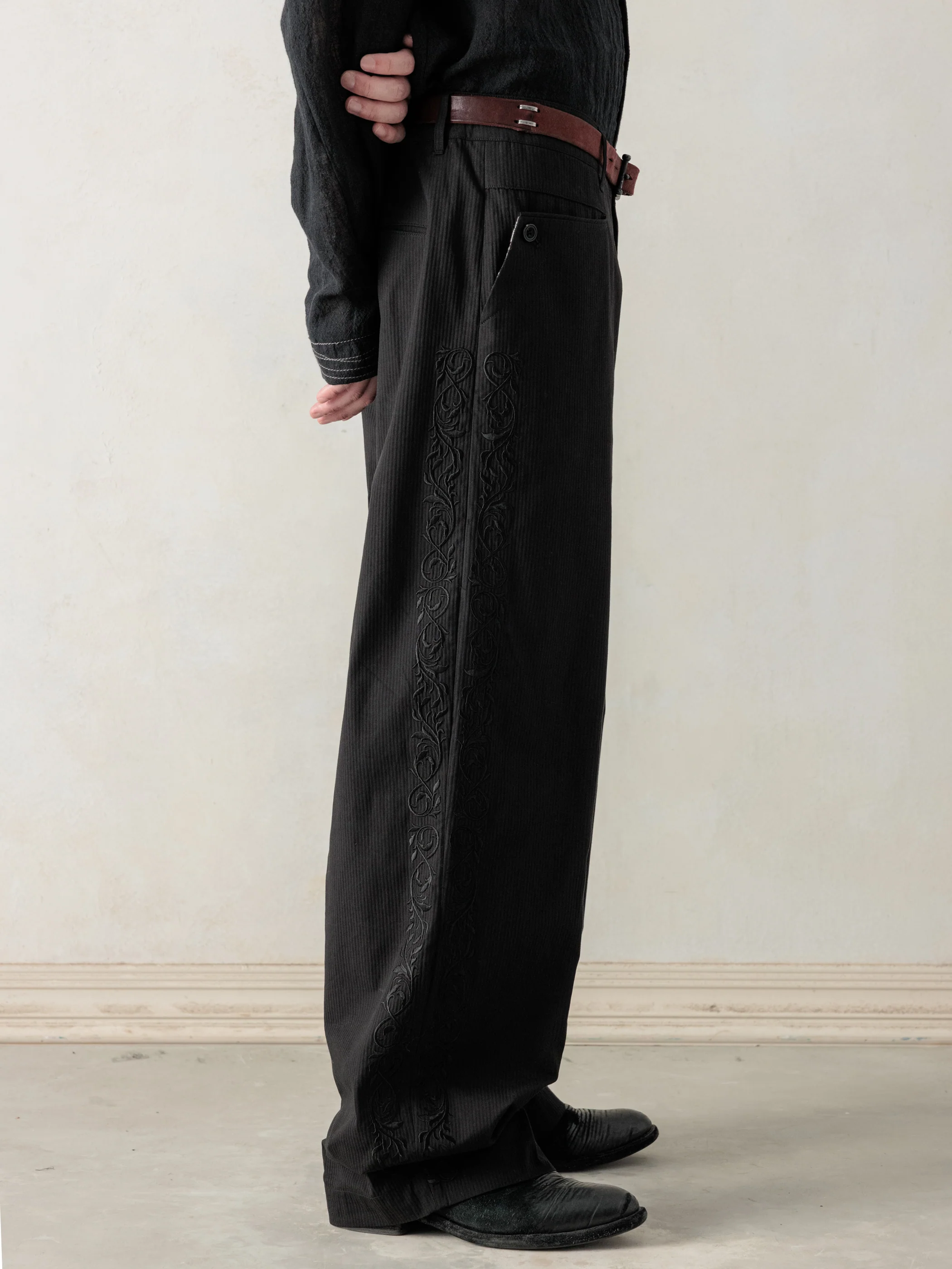26SS｜Embroidered Pants - Image 3