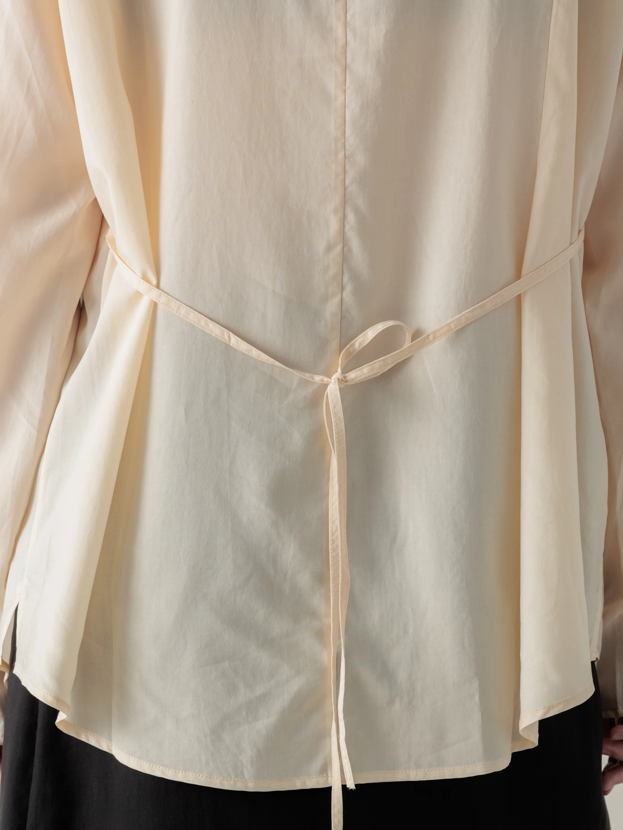 26SS WMS|Semi-Sheer Shirt (Beige) - Image 4