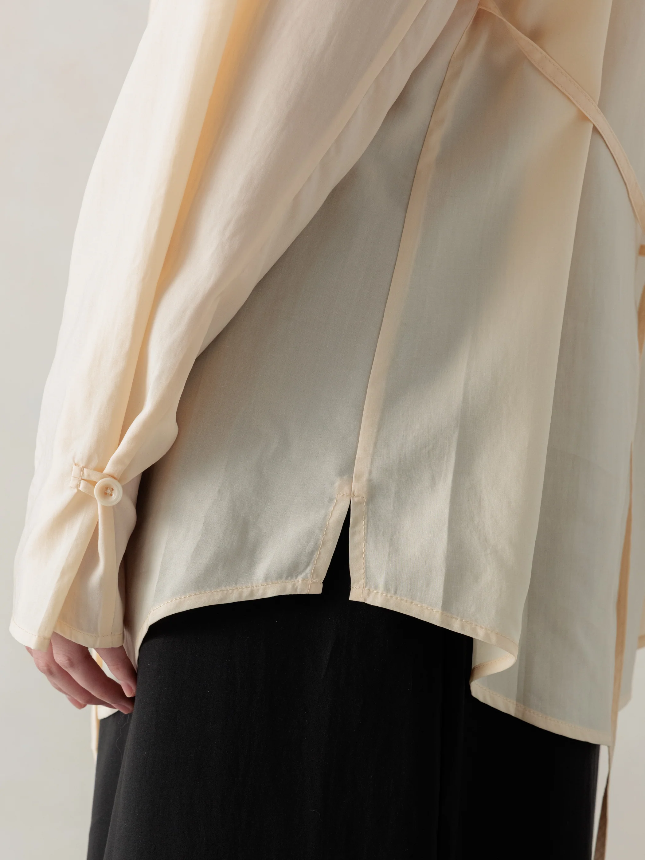 26SS WMS|Semi-Sheer Shirt (Beige) - Image 5