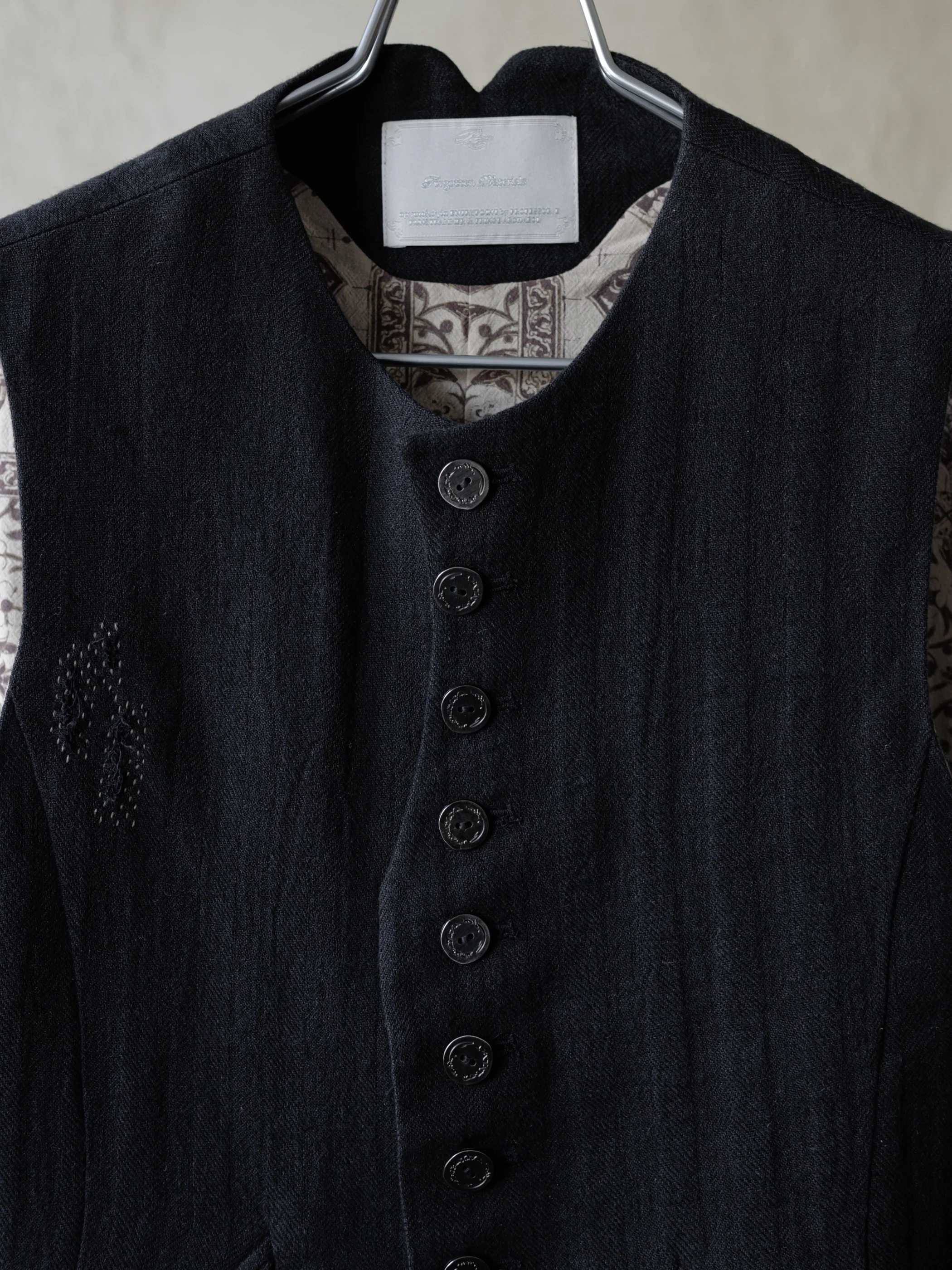 Forgotten Materials｜0222 / Waistcoat (Black) - Image 3