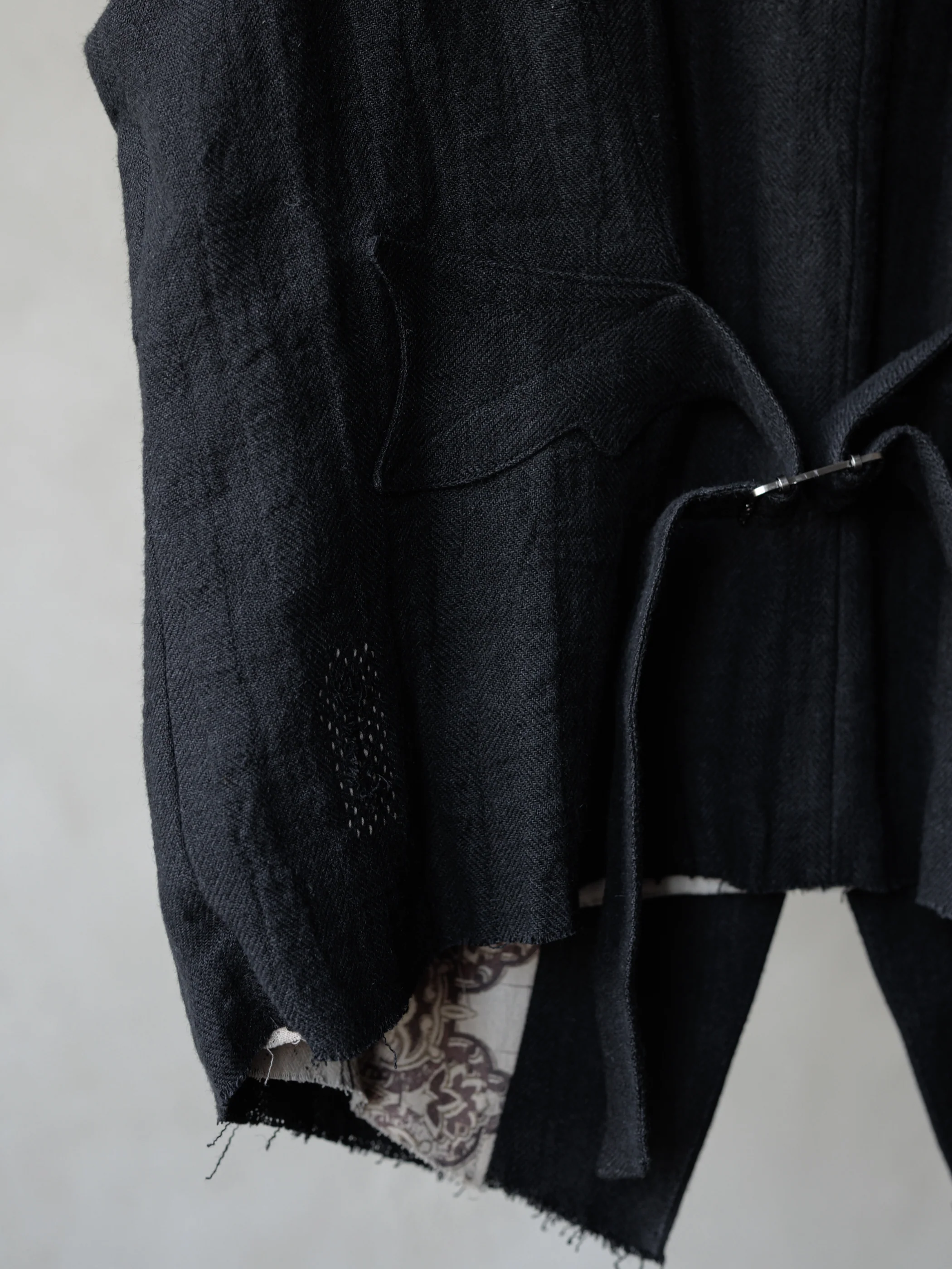 Forgotten Materials｜0222 / Waistcoat (Black) - Image 6