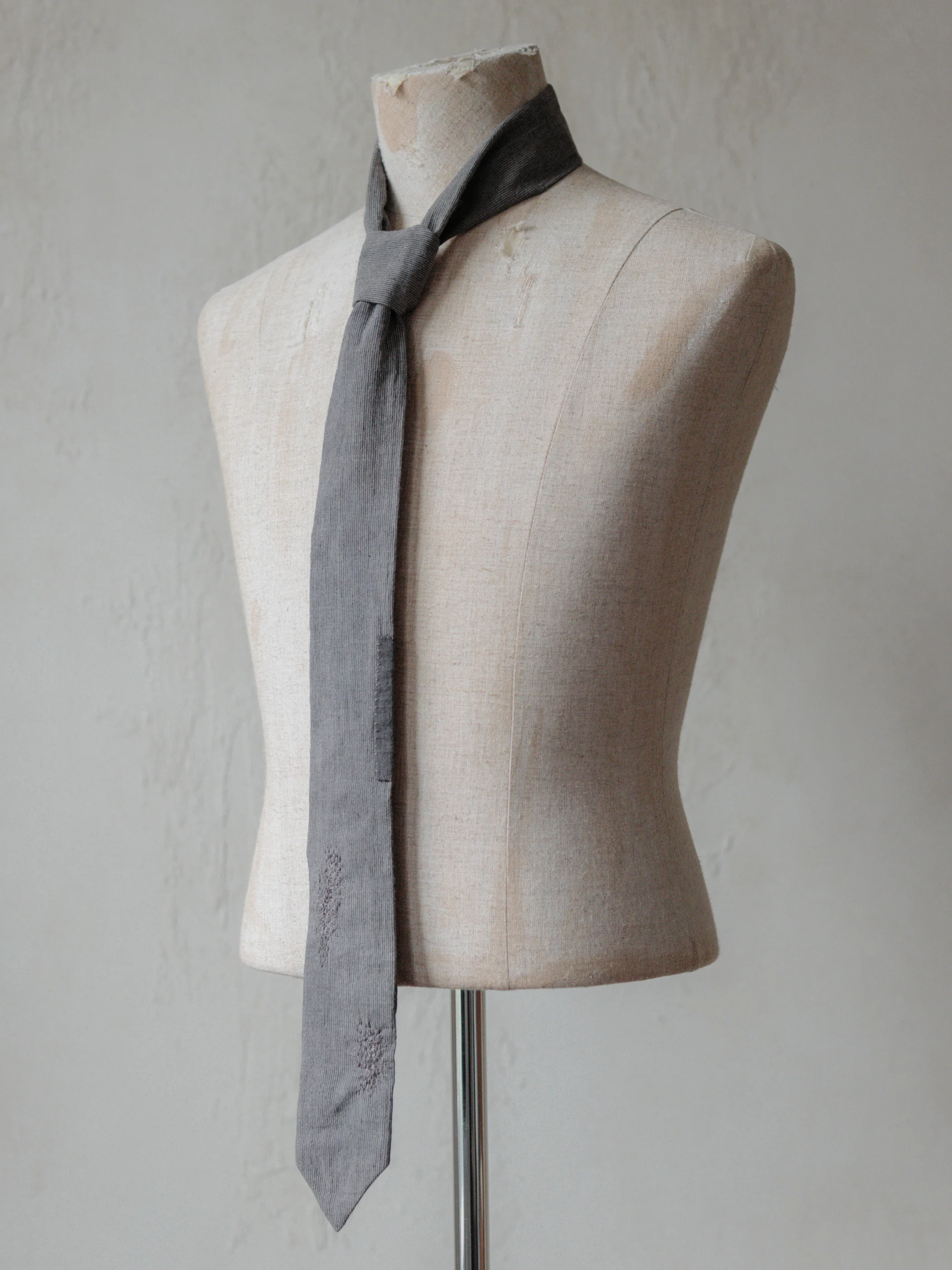 Forgotten Materials ACC|0222 / Aged Tie