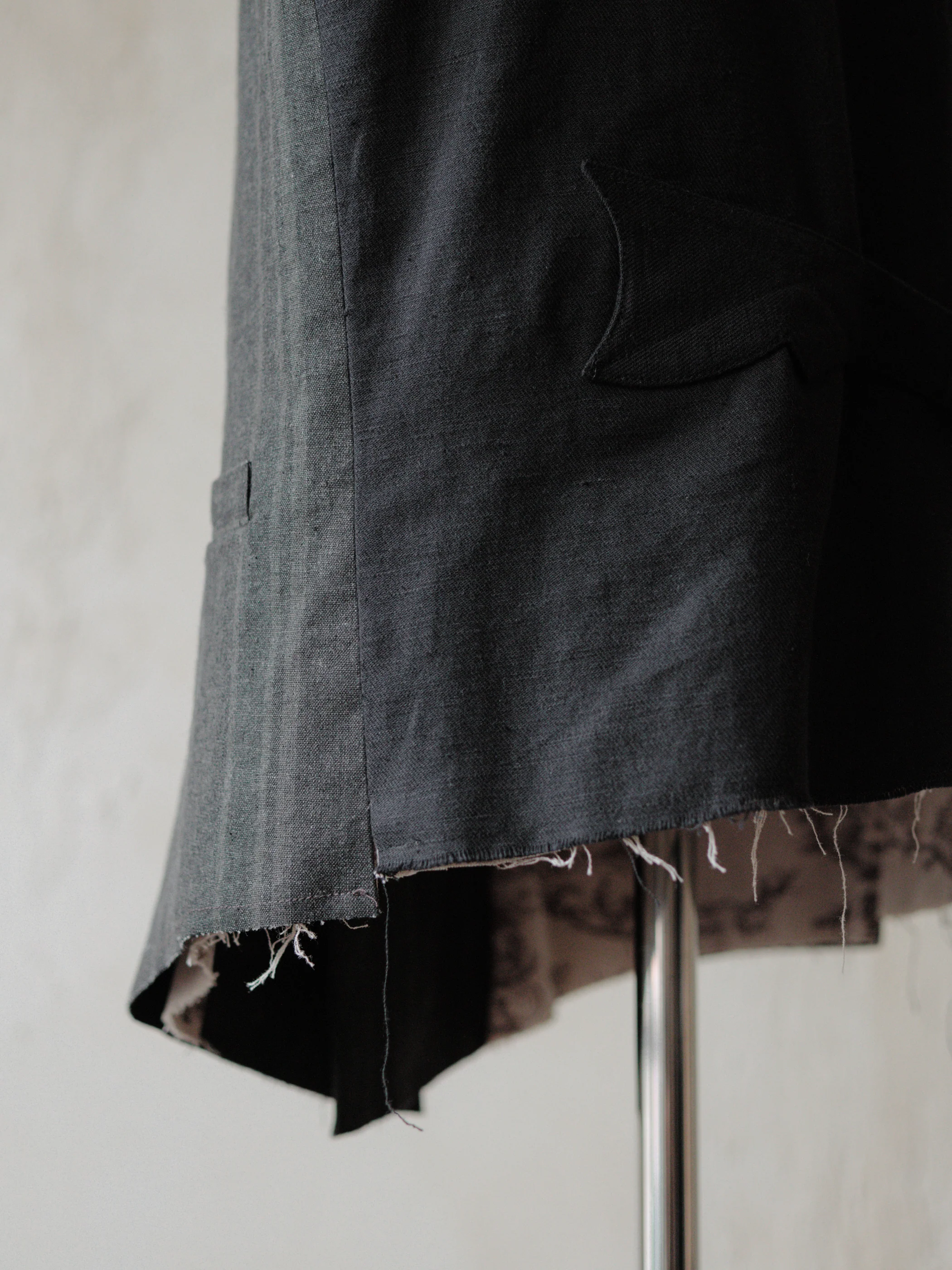 Forgotten Materials｜Double Breasted Waistcoat - Image 5