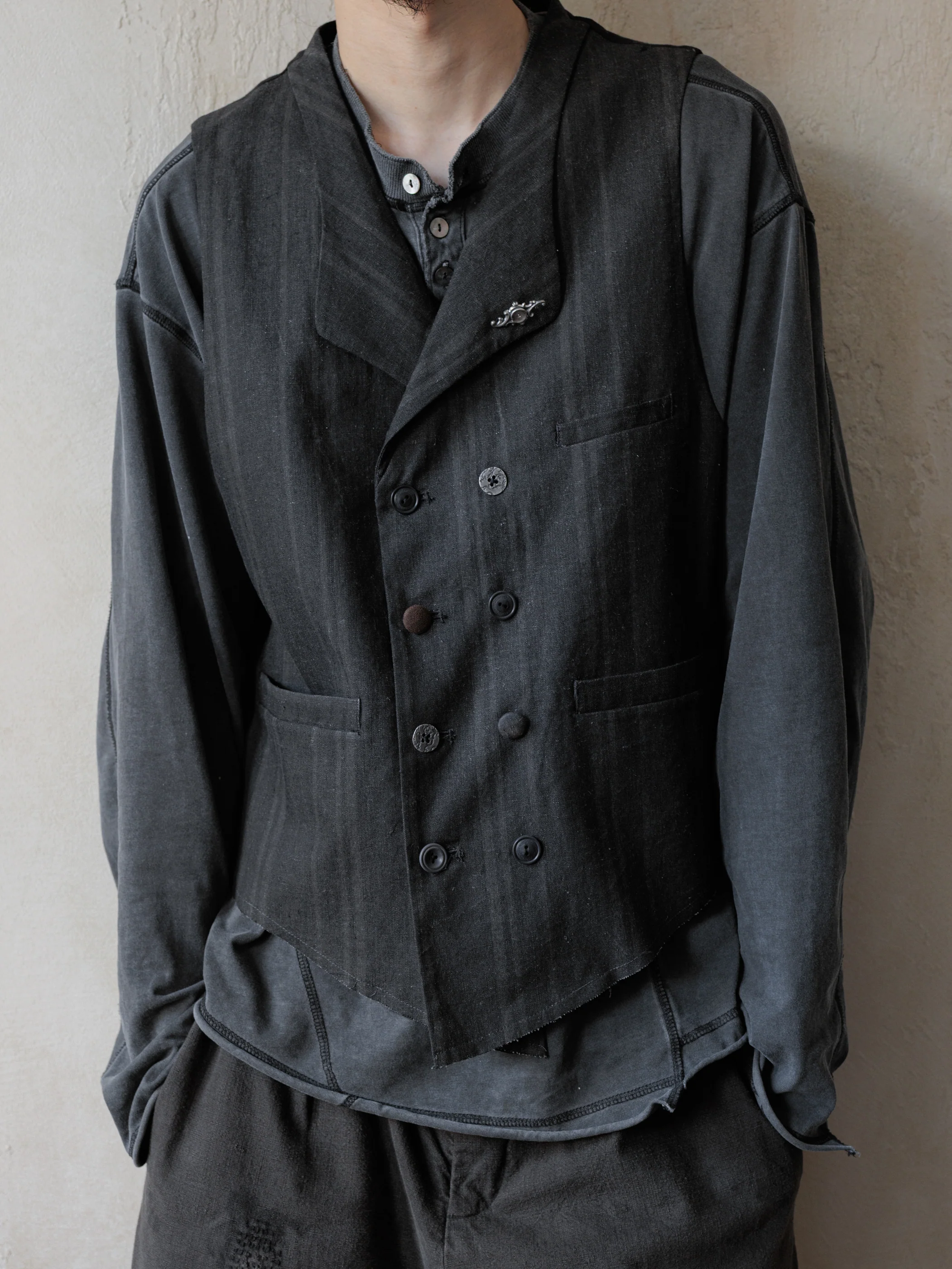 Forgotten Materials｜Double Breasted Waistcoat - Image 6